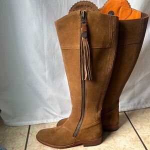 Elegant Tan Suede Over the Knee Boots